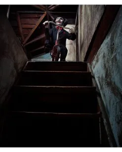 SAW Puppe Billy -Günstiger Karneval Universum Shop saw billy puppe originale horrorfilm sammler puppe aus james wans saw lizenzierte horrorpuppe fuer jig saw fans 28972 5